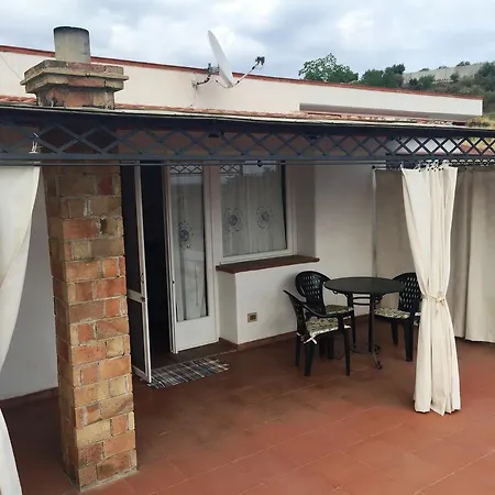 Terre Di Sicilia Giardini-Naxos