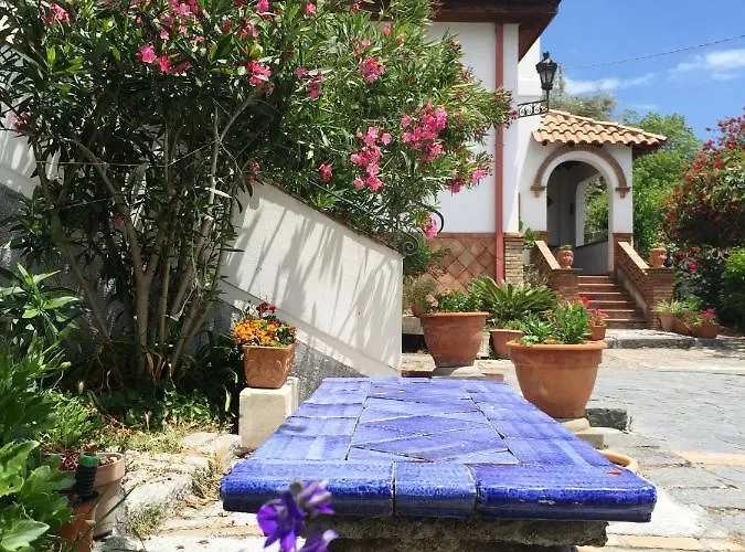 Terre Di Sicilia Bed and breakfast 3*